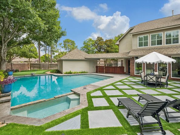 1310 Tracewood Cove, Houston TX 77077