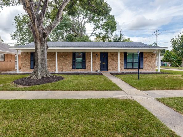 5933 Birdwood Road, Houston TX 77074