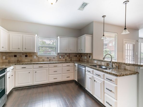18206 Bluewater Cove Drive, Humble TX 77346