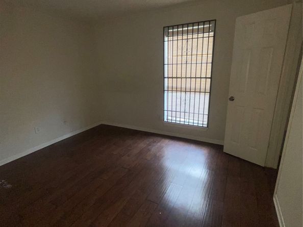 9350 Country Creek Drive 56, Houston TX 77036