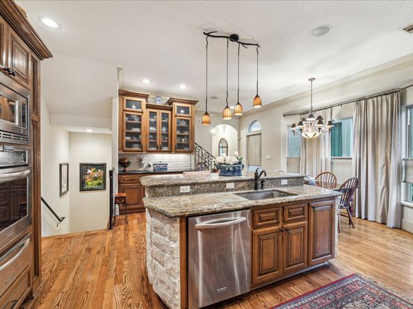 6417 Rodrigo Street, Houston TX 77007