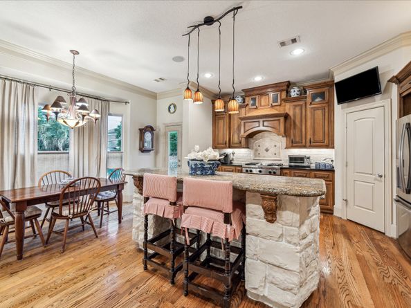 6417 Rodrigo Street, Houston TX 77007