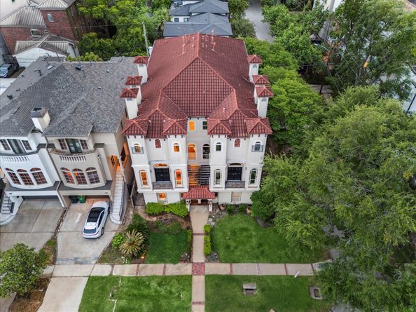 6417 Rodrigo Street, Houston TX 77007