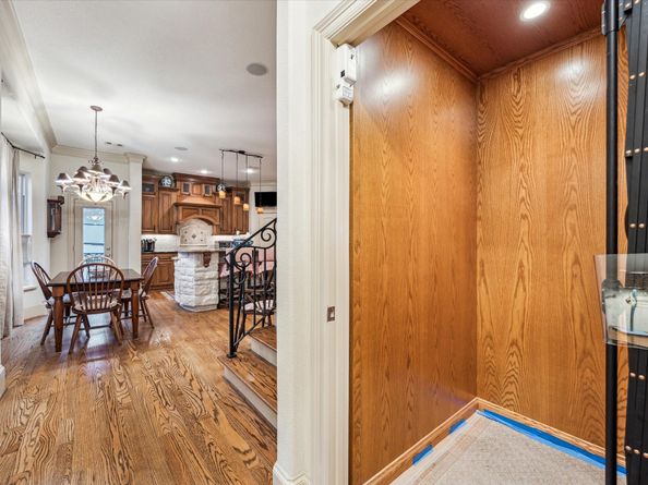 6417 Rodrigo Street, Houston TX 77007
