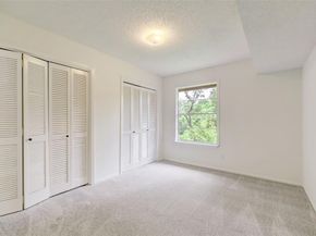 8277 Kingsbrook Road 254, Houston TX 77024
