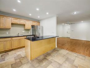 8277 Kingsbrook Road 254, Houston TX 77024