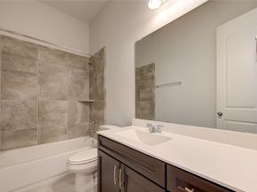 1517 Canter Bayou Way, Houston TX 77043