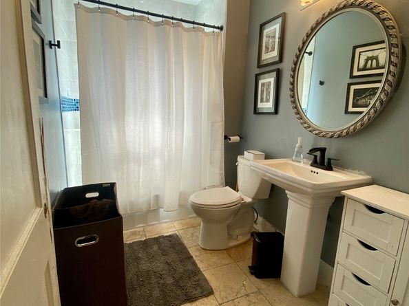 838 Key Street, Houston TX 77009
