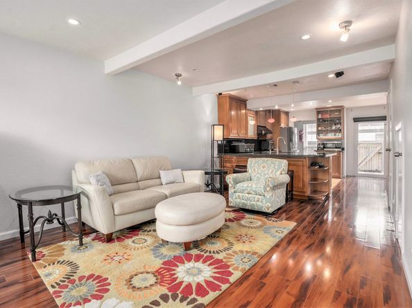1900 Bay Area Boulevard 109, Houston TX 77058