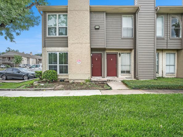 1900 Bay Area Boulevard 109, Houston TX 77058