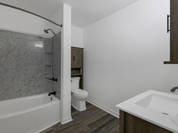 639 Manor Street, Houston TX 77015