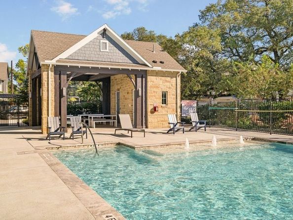 16038 Mason Run Drive, Houston TX 77079