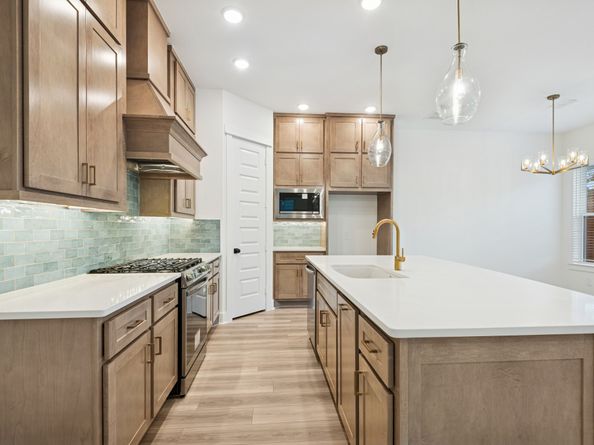 16038 Mason Run Drive, Houston TX 77079