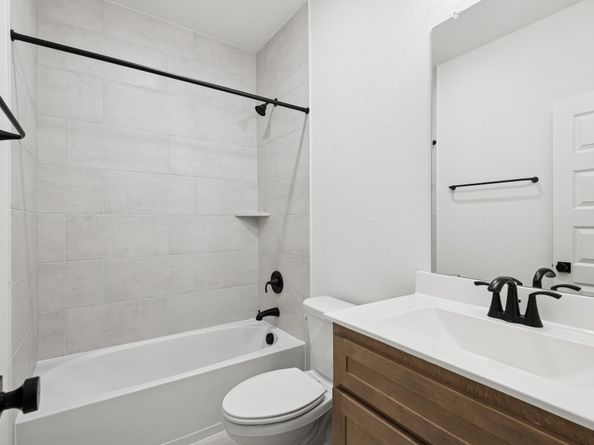 16038 Mason Run Drive, Houston TX 77079