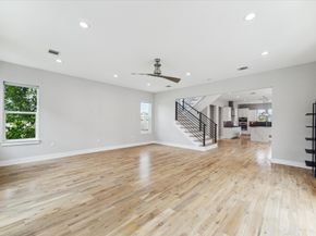 919 W 16th Street C, Houston TX 77008