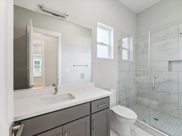919 W 16th Street C, Houston TX 77008