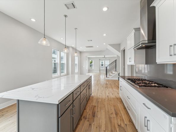 919 W 16th Street C, Houston TX 77008
