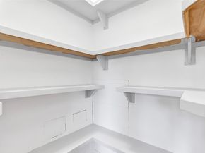 18586 Summer Hills Boulevard, Porter TX 77365