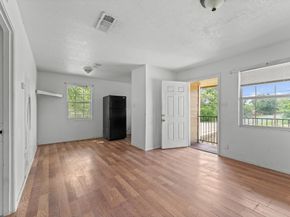 14500 Corpus Christi Street 4, Houston TX 77015