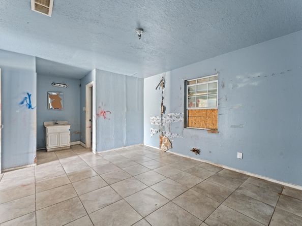 14500 Corpus Christi Street 4, Houston TX 77015