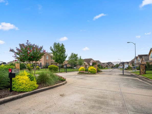 18605 Syndee Loch Court, Spring TX 77379