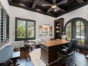 7 Ivy Castle Court, The Woodlands TX 77382