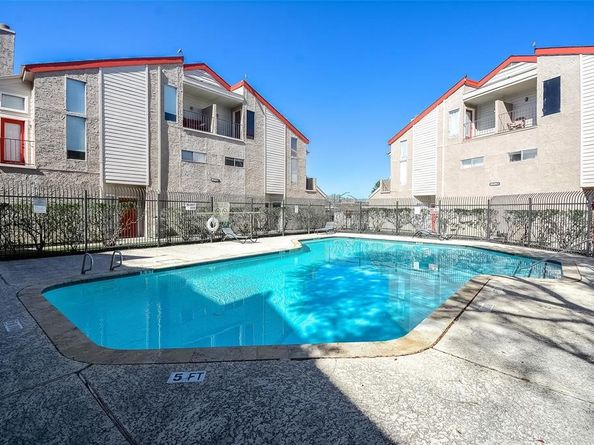 10855 Meadowglen Lane 721, Houston TX 77042