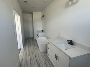9316 Waller Street, Houston TX 77012