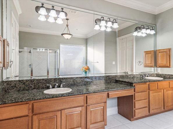 5214 Harvest Bend Court, Sugar Land TX 77479