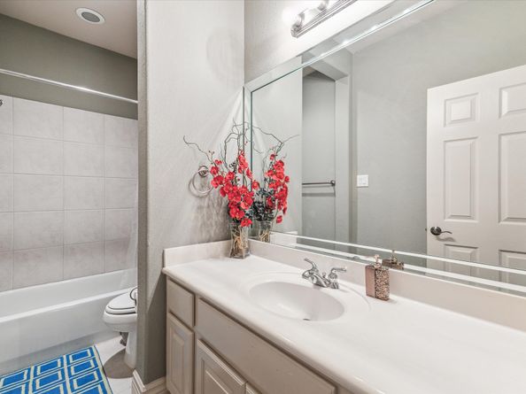 5214 Harvest Bend Court, Sugar Land TX 77479