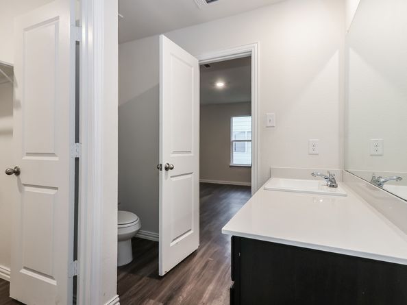 9721 Stedman Street, Houston TX 77029