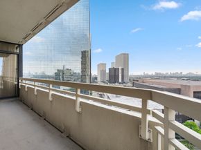 14 Greenway Plaza 14O, Houston TX 77046