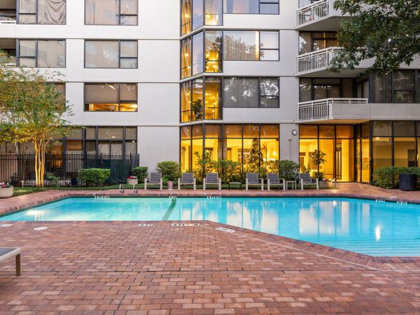 14 Greenway Plaza 14O, Houston TX 77046