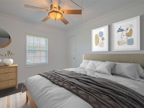3042 Oak Forest Drive, Houston TX 77018