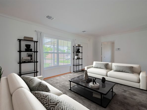 3042 Oak Forest Drive, Houston TX 77018