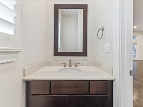 1701 Wrenwood Lakes Lakes, Houston TX 77043