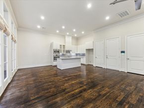 1701 Wrenwood Lakes Lakes, Houston TX 77043