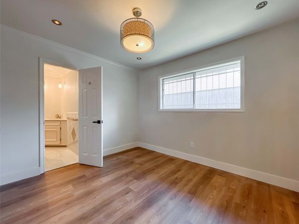 8107 S Braeswood Boulevard, Houston TX 77071