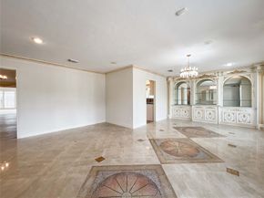 8107 S Braeswood Boulevard, Houston TX 77071