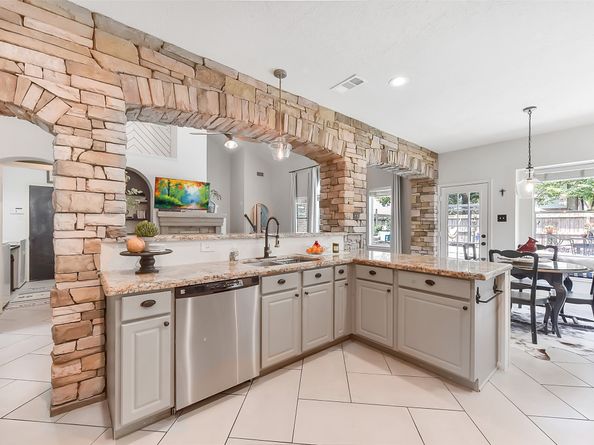 14222 Autumn Mist, Cypress TX 77429