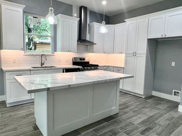 6804 Foster Street, Houston TX 77021