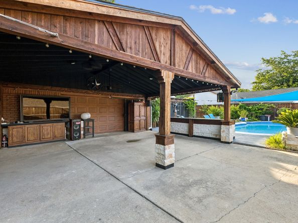 1814 Westshore Drive, Garland TX 75043