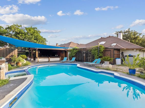 1814 Westshore Drive, Garland TX 75043