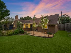 4922 Nina Lee Lane, Houston TX 77092