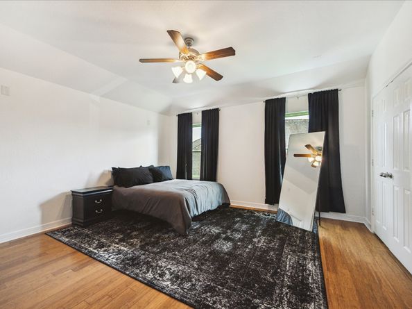 4303 Pensacola Oaks Lane, Sugar Land TX 77479