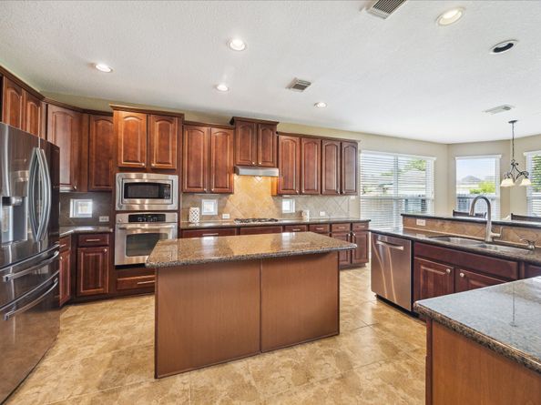4303 Pensacola Oaks Lane, Sugar Land TX 77479