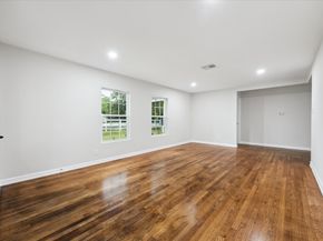 10009 Lazy Oaks Street, Houston TX 77080