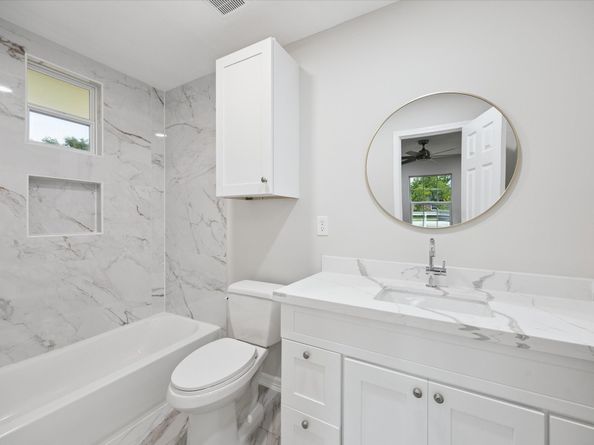 10009 Lazy Oaks Street, Houston TX 77080