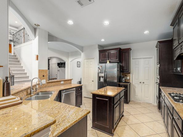 19019 Crest Cove Drive, Cypress TX 77433