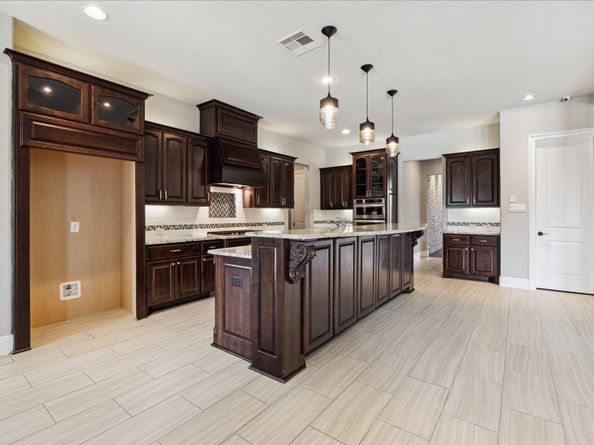 10306 Grape Creek Grove Lane, Cypress TX 77433